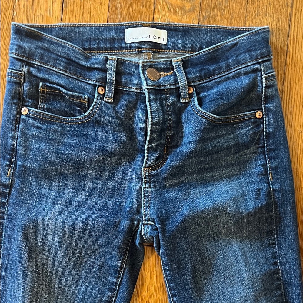 LOFT Women's Dark Blue Skinny Jeans